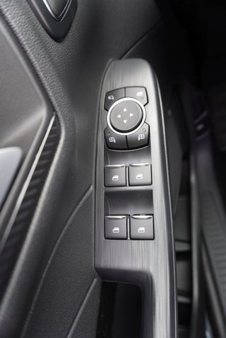 Ford Kuga ST-Line X 2,5 FHEV AWD 5*J.Gar/Pano/AHK/Matrix/el.Klappe - bilder 23