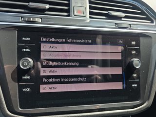 Volkswagen Tiguan Highl.2,0TDI DSG aAHK/Pano/LED/ACC/Navi - foto 37