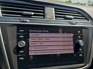 Volkswagen Tiguan Highl.2,0TDI DSG aAHK/Pano/LED/ACC/Navi - foto 42