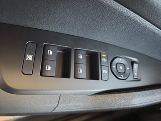 Kia Sportage 1.6 T-GDI AWD DCT Navi/Winterp/LED/Kamera  ** - bilder 17