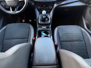 Ford Kuga ST-Line 1,5 150PS aAHK/Navi/Kessy/el.Klappe - bilder 7