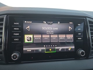 Skoda Karoq Sportline 2,0TDI DSG 4x4 aAHK/Pano/4*J.Gar/Matrix/Navi   ** - foto 25