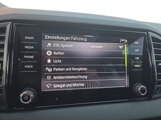 Skoda Karoq Sportline 2,0TDI DSG 4x4 aAHK/Pano/4*J.Gar/Matrix/Navi   ** - foto 36