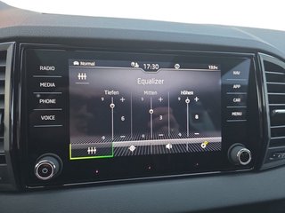 Skoda Karoq Sportline 2,0TDI DSG 4x4 aAHK/Pano/4*J.Gar/Matrix/Navi   ** - foto 44