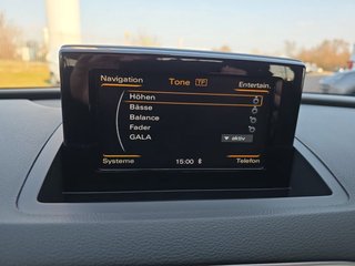 Audi Q3 2.0TDI 150PS 8*Alu/AHK/Navi/Xenon/Keyless - bilder 26