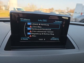 Audi Q3 2.0TDI 150PS 8*Alu/AHK/Navi/Xenon/Keyless - bilder 32