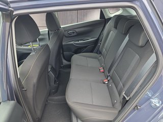 Hyundai i20 1.0 T-GDI Navi/LED/Kamera/Winterp/Keyless ** - foto 8