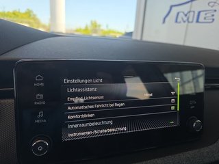 Skoda Kamiq Selection 1,5TSI DSG AHK/Kamera/LED/Kessy/Winterp.  ** - foto 41