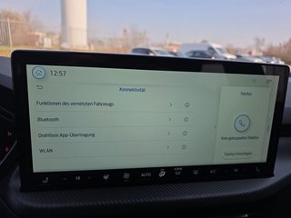 Ford Kuga ST-Line 2.5 Plug-in-Hybrid Keyless/Winterp/LED/Navi  ** - bilder 45