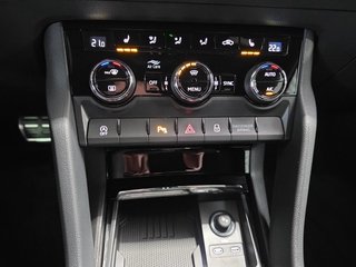 Skoda Karoq Sportline 1,5TSI DSG aAHK/ACC/Matrix/Kessy/el.Klappe   ** - bilder 22