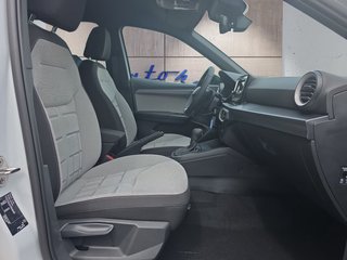 SEAT Arona FR 1,5TSI DSG aAHK/LED/ACC/Kamera/Winterp.  ** - bilder 10