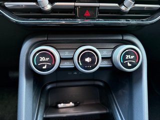 Skoda Kodiaq 1,5TSI DSG 7-Sitzer/Navi/ACC/el.Klappe/Winterp.  ** - bilder 24