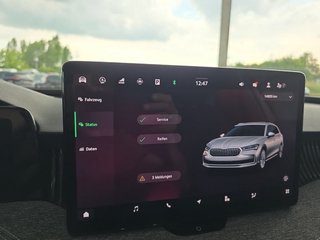 Skoda Superb Combi 2,0TDI DSG Navi/DCC/ACC/Kamera/Sitzhz.   ** - foto 28
