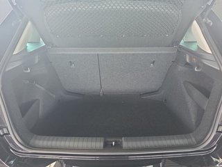 Skoda Kamiq Selection 1,0TSI 115PS Kessy/Kamera/Temp/2-Z.Klimaaut.  ** - bilder 11