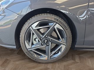 Hyundai i30 Kombi N-Line 1.6 T-GDI 7DCT Keyless/LED/Navi/Winterp.  ** - bilder 10