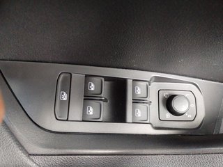 Skoda Karoq 2,0TDI DSG 4x4 Navi/LED/Kamera/ACC/Winterp.  ** - bilder 23