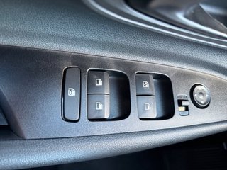 Hyundai i20 1.0 T-GDI Navi/Kamera/LED/Winterp.  ** - bilder 18