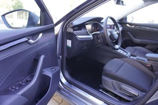 Skoda Octavia 1,5TSI DSG aAHK/Matrix/ACC/Kamera/el.Klappe   ** - bilder 3