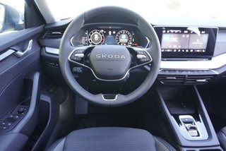 Skoda Octavia 1,5TSI DSG aAHK/Matrix/ACC/Kamera/el.Klappe   ** - bilder 17