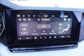 Skoda Octavia 1,5TSI DSG aAHK/Matrix/ACC/Kamera/el.Klappe   ** - bilder 39