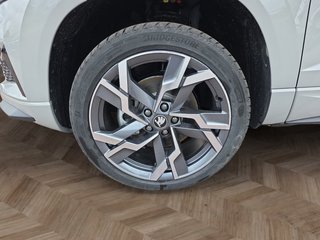 Skoda Karoq Sportline 2,0TDI DSG 4x4 Pano/4*J.Gar/aAHK/Navi    ** - foto 10