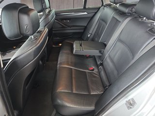 BMW 530d 258PS 8*Alu/Navi/Leder/el.Klappe/BI-Xenon - foto 9