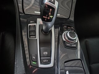BMW 530d 258PS 8*Alu/Navi/Leder/el.Klappe/BI-Xenon - foto 20
