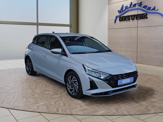 Hyundai i20 1.0 T-GDI 7DCT Navi/LED/Kamera/Winterp/Keyless  ** - foto 2
