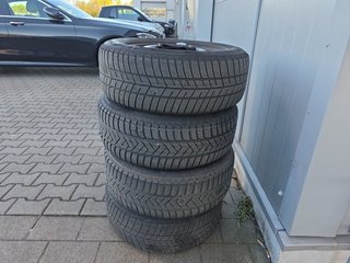 Skoda Karoq 1,6TDI DSG aAHK/Voll-LED/Navi/ACC/Kamera - bilder 15