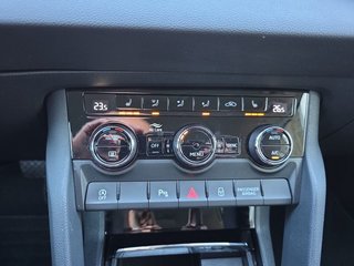 Skoda Karoq 1,6TDI DSG aAHK/Voll-LED/Navi/ACC/Kamera - bilder 22