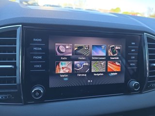 Skoda Karoq 1,6TDI DSG aAHK/Voll-LED/Navi/ACC/Kamera - bilder 39