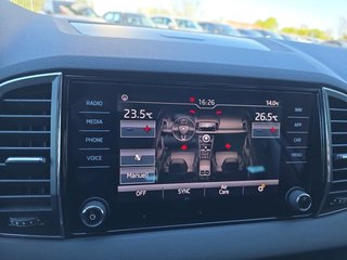 Skoda Karoq 1,6TDI DSG aAHK/Voll-LED/Navi/ACC/Kamera - bilder 43