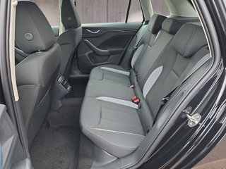 Skoda Kamiq Selection 1,5TSI DSG AHK/Kamera/LED/Kessy/Winterp. - foto 10