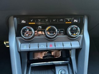 Skoda Karoq Sportline 1,5TSI DSG aAHK/ACC/Matrix/Navi/el.Klappe   ** - bilder 23