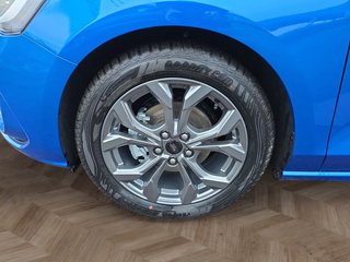 Ford Focus ST-Line X 1.0 155PS Aut.aAHK/Winterp/Navi/Kamera  ** - foto 9