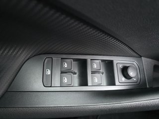 Skoda Kamiq Monte Carlo 1,5TSI DSG 4*J.Gar/AHK/18*Alu/el.Klappe  ** - foto 22