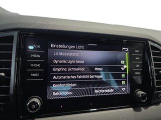 Skoda Karoq Sportline 1,5TSI DSG 4*J.Gar/Pano/aAHK/Matrix/Navi    ** - bilder 39