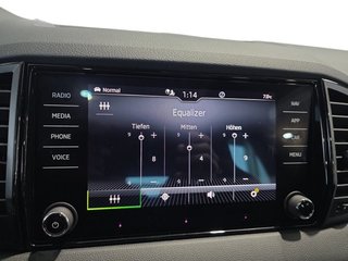 Skoda Karoq Sportline 1,5TSI DSG 4*J.Gar/Pano/aAHK/Matrix/Navi    ** - bilder 45