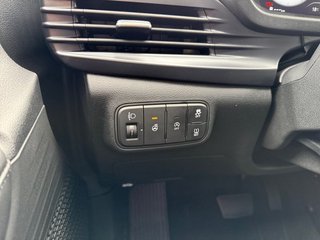 Hyundai i20 1.0 T-GDI 7DCT Navi/LED/Kamera/Winterp/Keyless  ** - foto 14