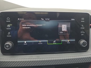 Skoda Kamiq Monte Carlo 1,5TSI DSG 4*J.Gar/AHK/18*Alu/el.Klappe  ** - bilder 27