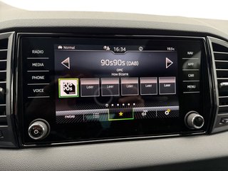 Skoda Karoq Sportline 2,0TSI DSG 4x4 aAHK/Pano/4*J.Gar/Matrix/Navi    ** - foto 25