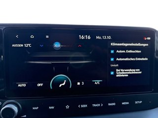 Hyundai i20 1.0 T-GDI 7DCT Navi/LED/Kamera/Winterp/Keyless  ** - foto 41