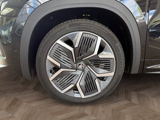 Skoda Kodiaq Sportline 1,5TSI aAHK/7-Sitzer/Pano/Matrix/Navi  ** - bilder 11