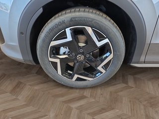 Volkswagen T-Roc R-Line 1.5 eTSI aAHK/Easy Open/Winterp.  ** - foto 9
