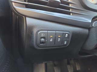 Hyundai i20 1.0 T-GDI Navi/Kamera/LED/Winterp.  ** - bilder 17