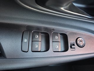Hyundai i20 1.0 T-GDI Navi/Kamera/LED/Winterp.  ** - bilder 18