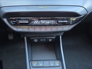 Hyundai i20 1.0 T-GDI Navi/Kamera/LED/Winterp.  ** - bilder 19
