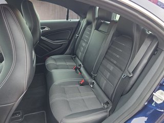 Mercedes-Benz CLA 200d aAHK/Voll-LED/Navi/Kamera - bilder 8