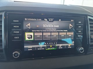 Skoda Karoq 2,0TDI DSG 4x4 Navi/LED/Kamera/ACC/Winterp.  ** - bilder 22