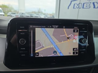 Volkswagen T-Roc Life 2,0TDI DSG Navi/LED/Alu/ACC/Parkas.  ** - foto 23